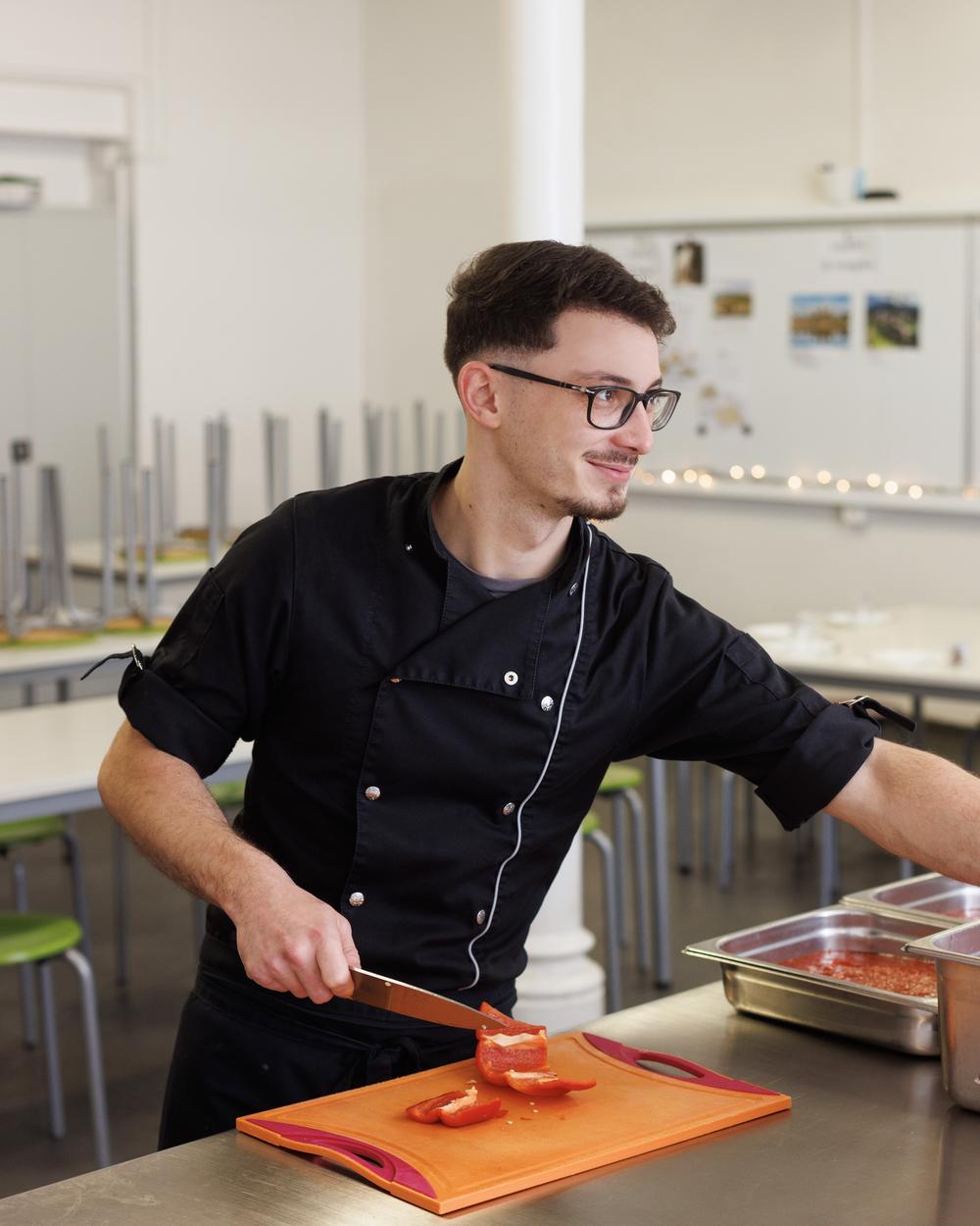 Portrait von  Cristian Macovei