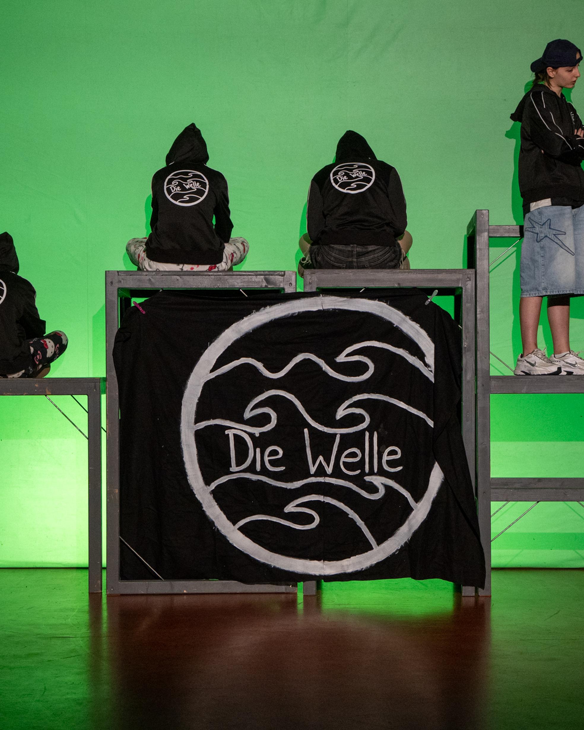 Bild von Gänsehautmomente auf der Lip-Bühne: Jugendliche inszenieren «Die Welle»